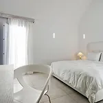 Cavo Bianco Boutique & Hotel