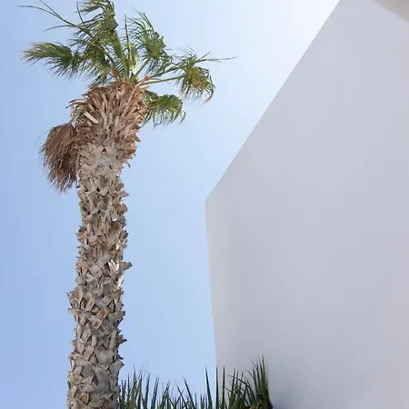 Cavo Bianco Boutique & Hotel 5*