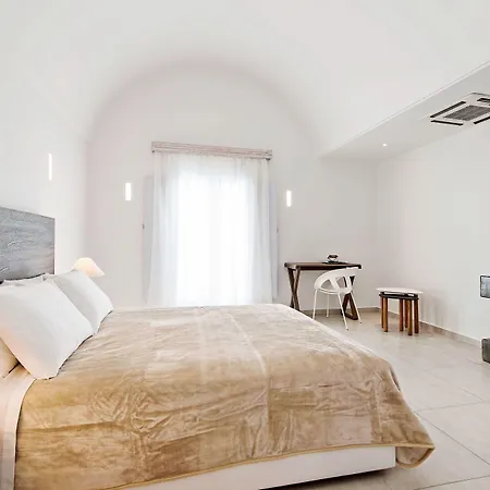 Cavo Bianco Boutique & מלון 5*