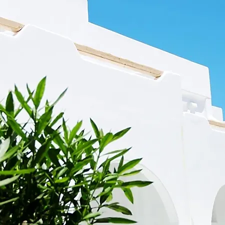 Hotel Cavo Bianco Boutique & 5*
