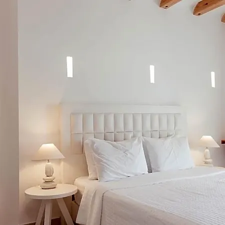Cavo Bianco Boutique & Hotel 5*