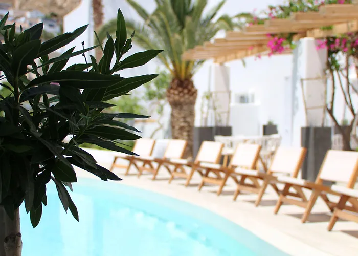 Cavo Bianco Boutique & 5* Kamári