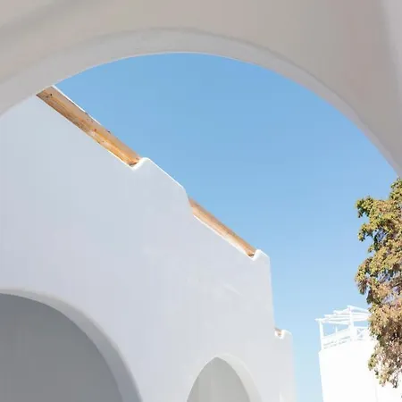 Hotel Cavo Bianco Boutique & Kamari (Santorini)
