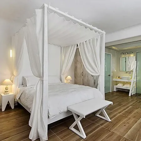 Hotel Cavo Bianco Boutique & 5*