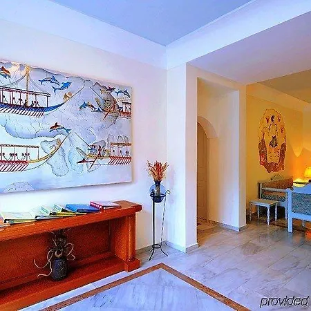 Cavo Bianco Boutique & Hotel Kamari (Santorini)