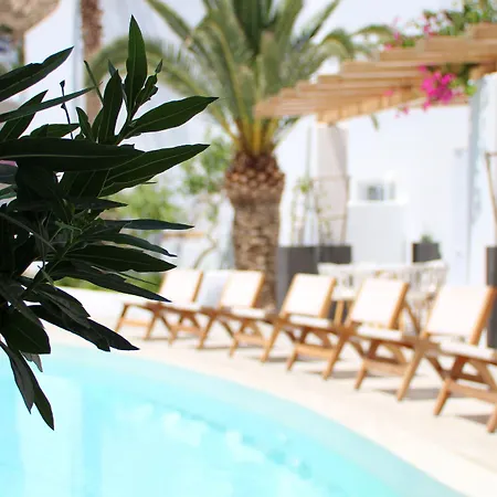 Cavo Bianco Boutique & 5* Kamári