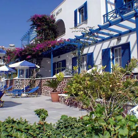 Cavo Bianco Boutique & 5* Kamari (Santorini)