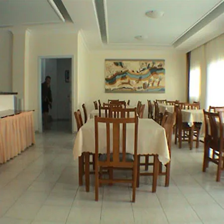 Cavo Bianco Boutique & Hotel Kamari (Santorini)