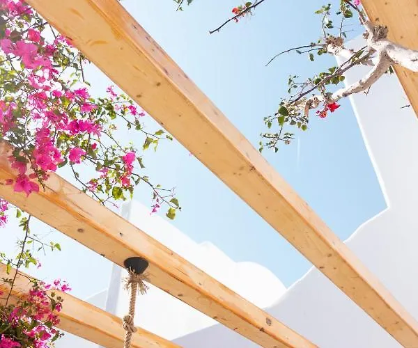 Cavo Bianco Boutique & מלון 5*