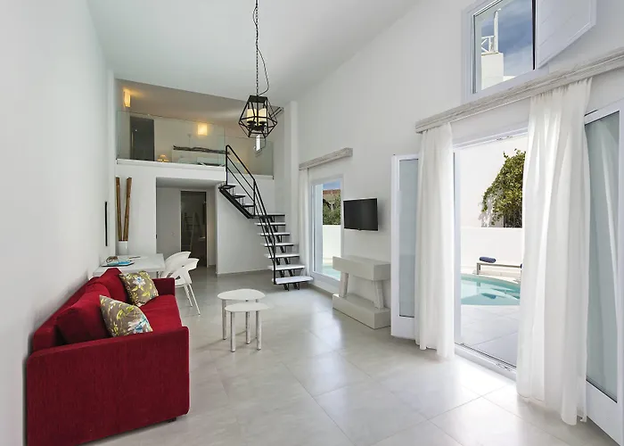 Cavo Bianco Boutique & 5* Kamári