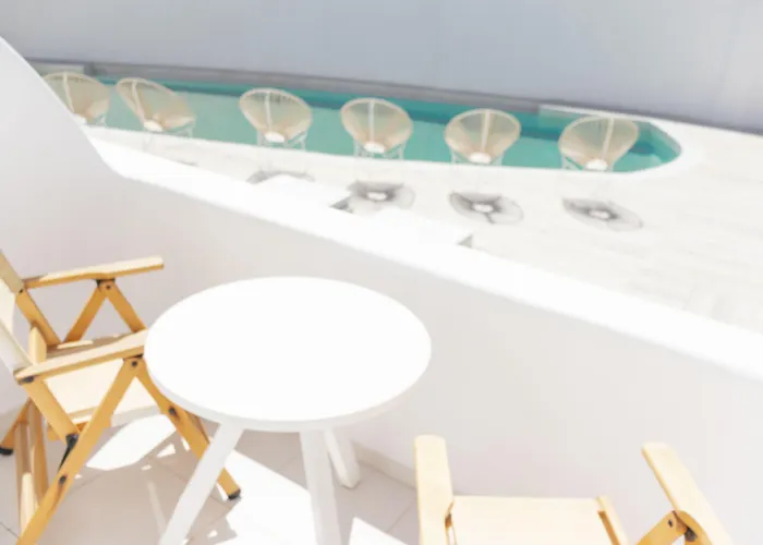 מלון Cavo Bianco Boutique & 5*