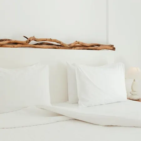 Cavo Bianco Boutique & Отель Камари