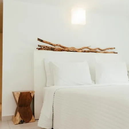 Отель Cavo Bianco Boutique & 5*